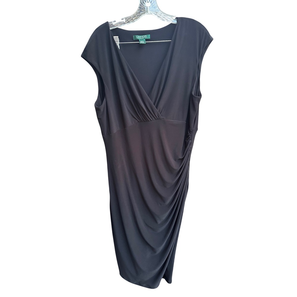 Lauren Ralph Lauren Black Ruched V-Neck Surplice Sheath Cocktail Dress